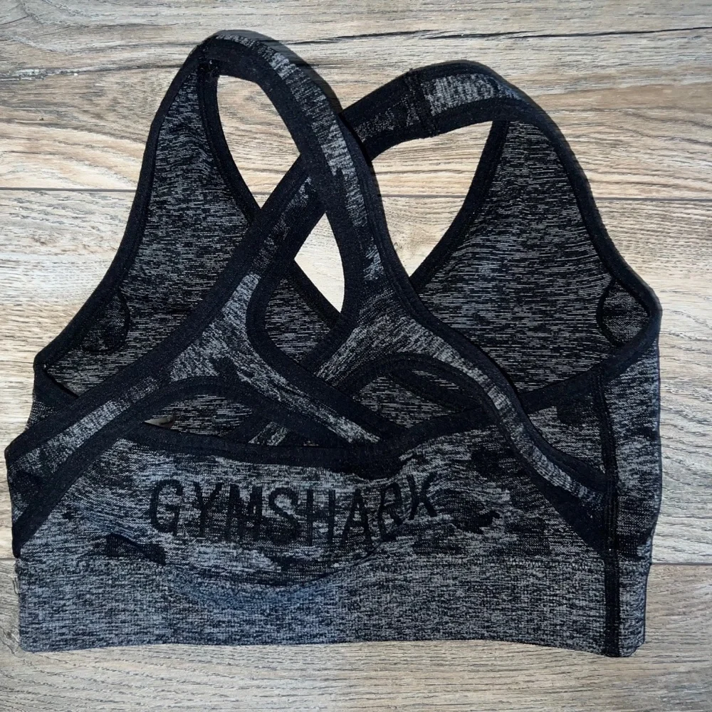 Gymshark Adapt Camo Seamless Sports Bra Black Camo-Size Medium - Picture 4 of 4